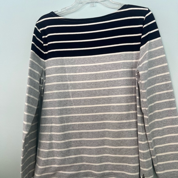 Talbots Long Sleeve in Navy/Gray - Picture 4 of 4